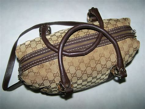 come riconoscere una gucci originale|gucci purse serial number.